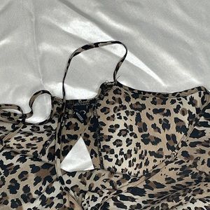 Leopard flow top